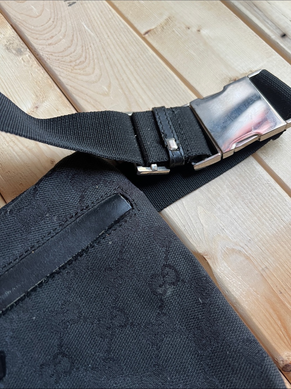 Gucci Black Logo Jacquard Belt Bag - Picture 3 of 9